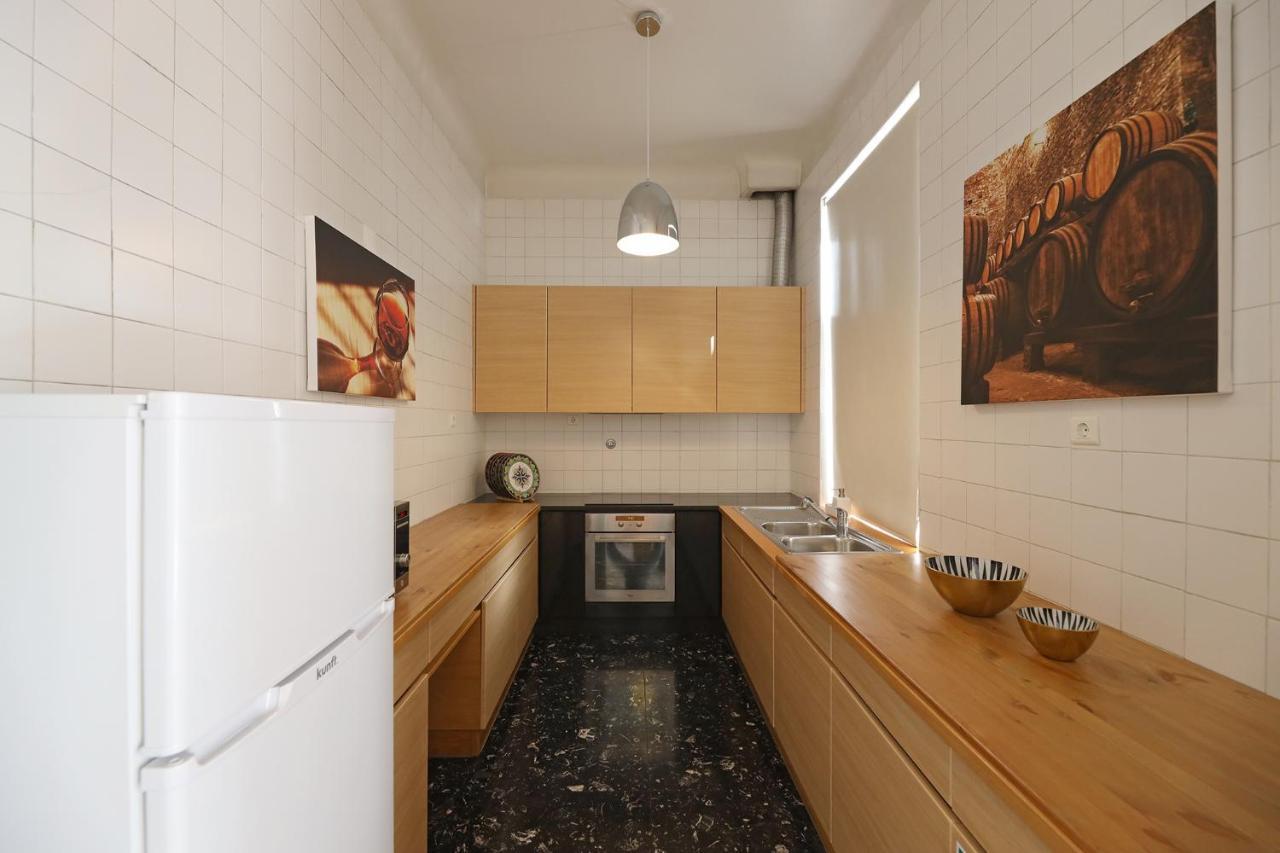 Flh Porto Classic Apartment With Terrace & Parking Exterior photo