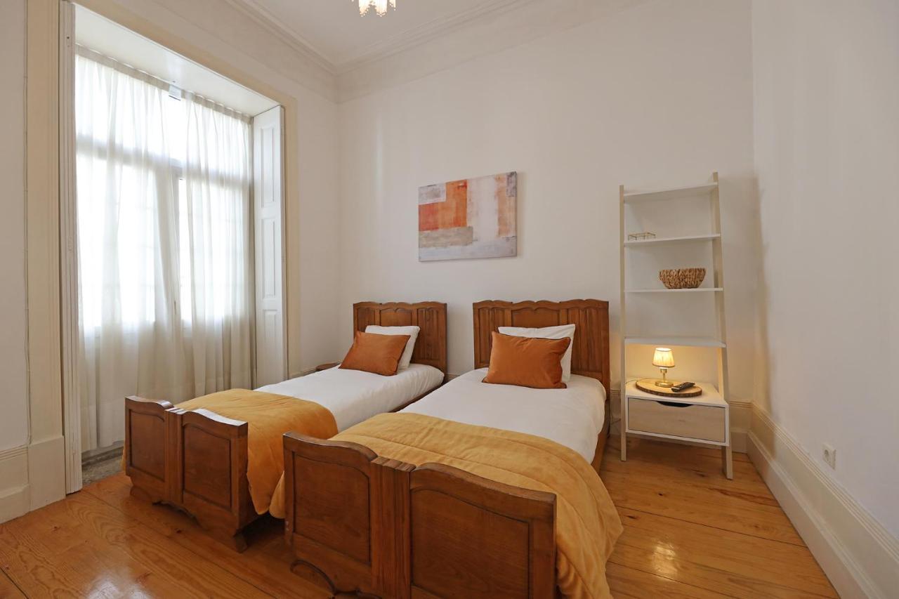 Flh Porto Classic Apartment With Terrace & Parking Exterior photo
