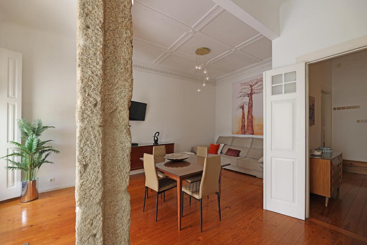 Flh Porto Classic Apartment With Terrace & Parking Exterior photo